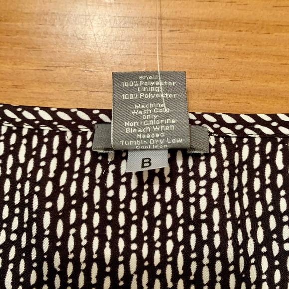 Ann Taylor Spaghetti Strap V-Neck Empire Cut Top - Picture 8 of 8